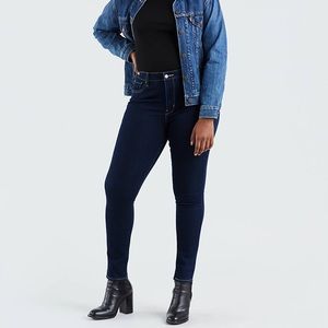 Levi’s 721 High Rise Skinny in Cast Shadows